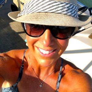 Meet your Posher, Natalie